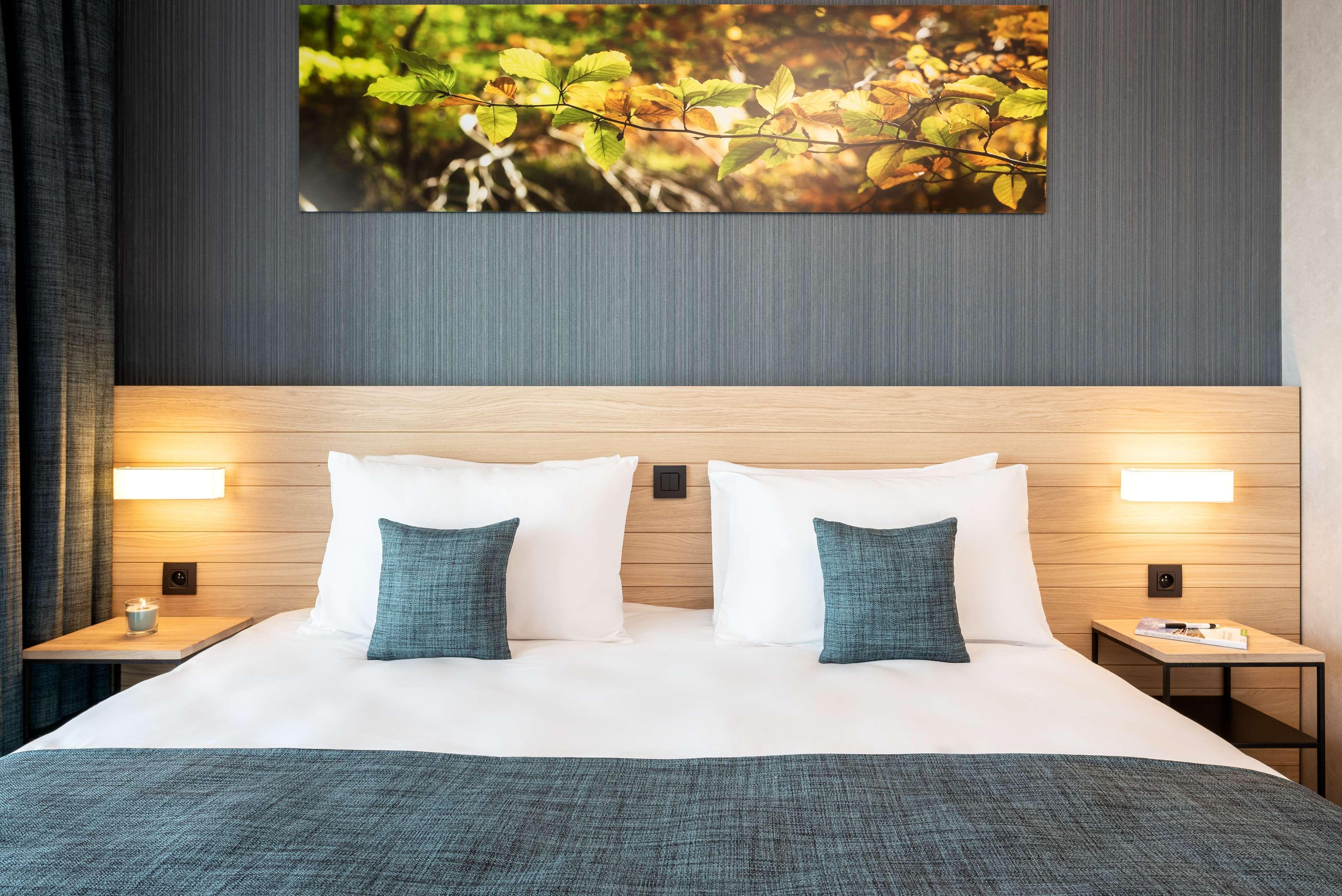 Boussu-lez-Walcourt Golden Lakes Hotel מראה חיצוני תמונה