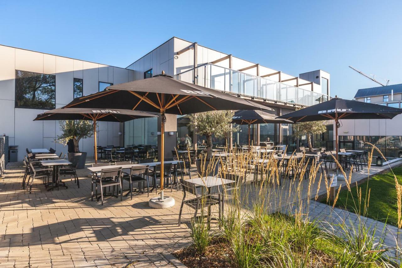 Boussu-lez-Walcourt Golden Lakes Hotel מראה חיצוני תמונה